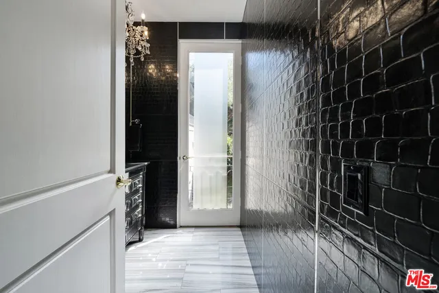 $14,500 | 10023 Westwanda Drive, Beverly Hills, CA 90210