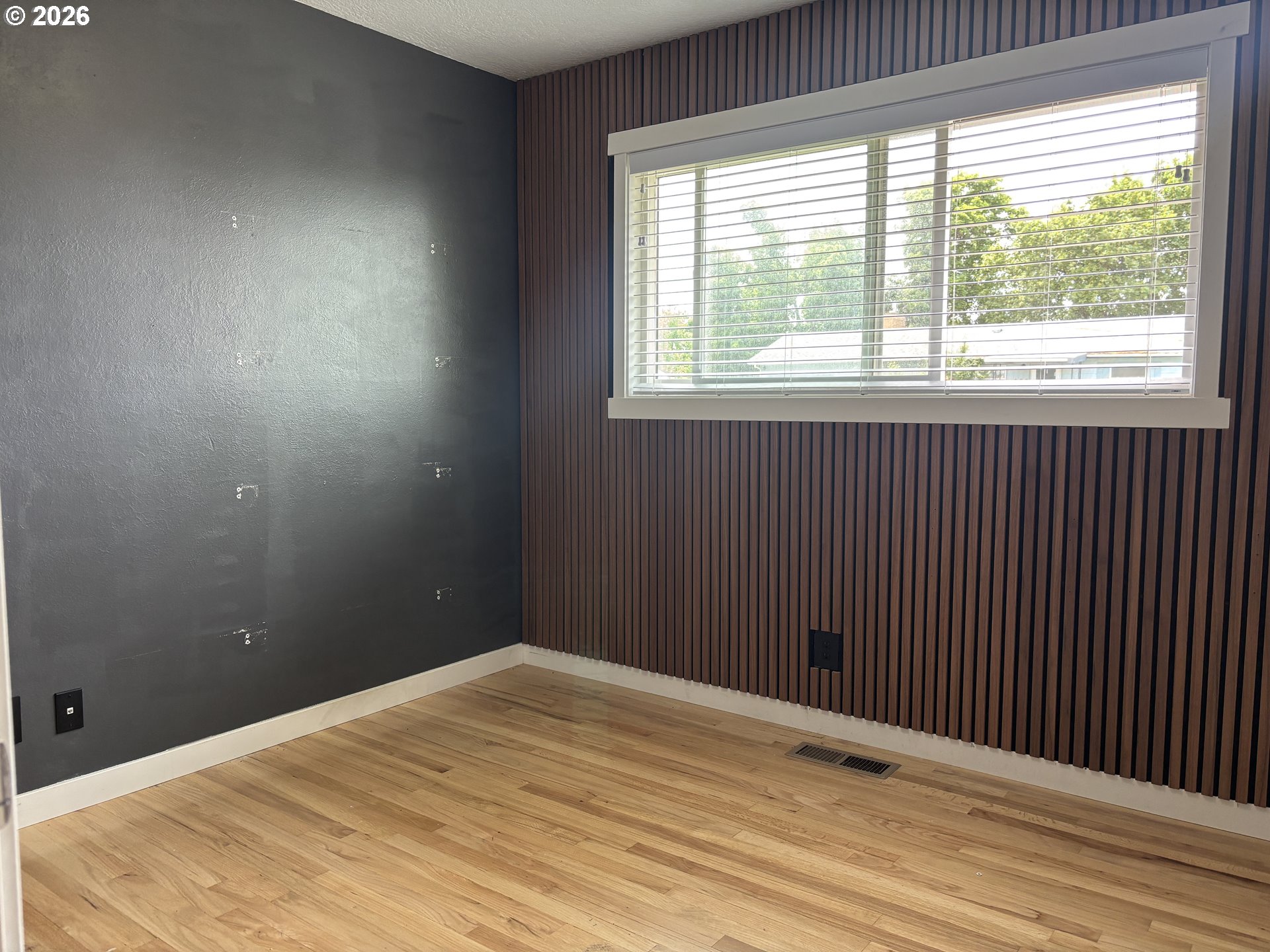 924 Southwest 33rd Street Pendleton, OR 97801 - Photo 12 of 27 a view of empty room with wooden floor