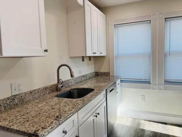 a close view of sink and tap