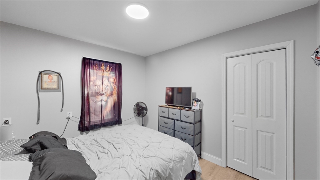 10 Huntington Avenue Blackstone, MA 01504 - Photo 13 of 40