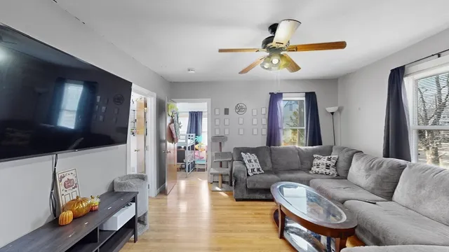 $495,000 | 10 Huntington Avenue, Blackstone, MA 01504