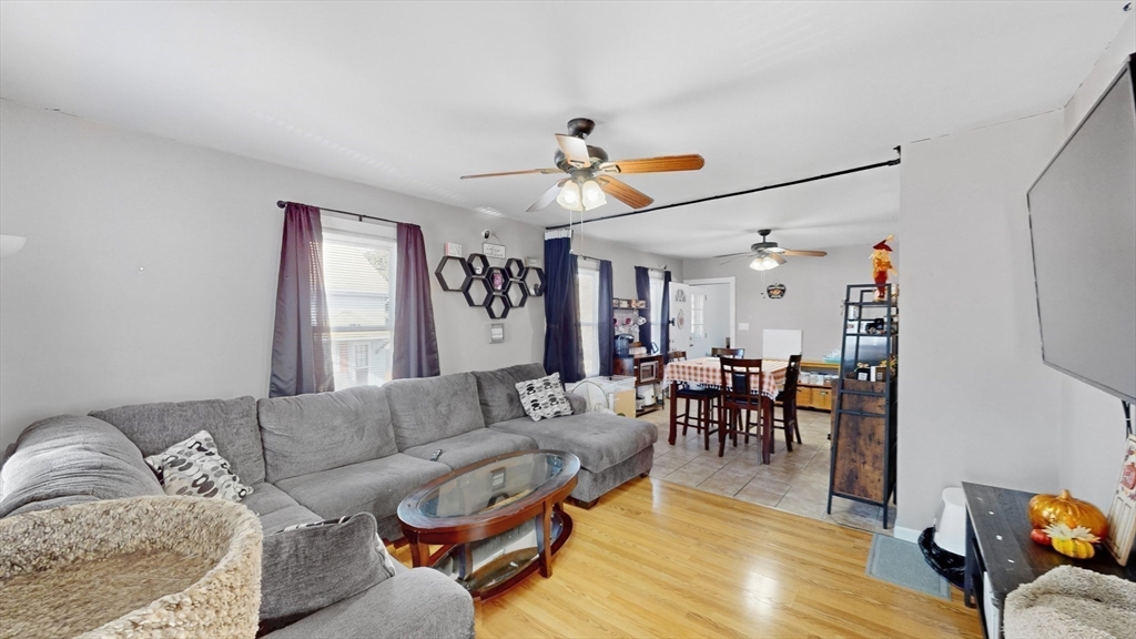 10 Huntington Avenue Blackstone, MA 01504 - Photo 20 of 40