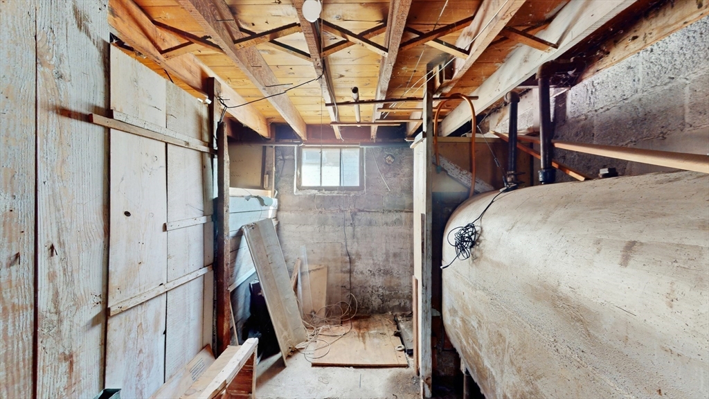 10 Huntington Avenue Blackstone, MA 01504 - Photo 31 of 40