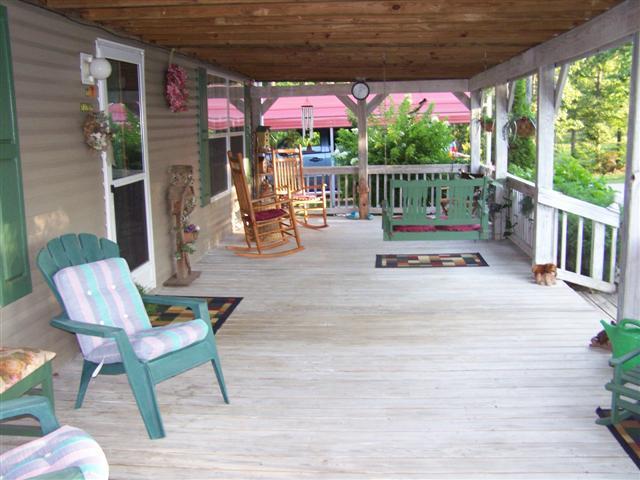 250 Day Lane Tennessee Ridge, TN 37178 - Photo 2 of 20 Country View Front Porch.