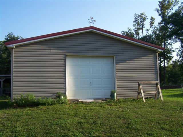 250 Day Lane Tennessee Ridge, TN 37178 - Photo 3 of 20 Side Entrance to Workshop.