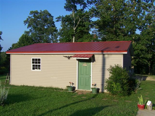 250 Day Lane Tennessee Ridge, TN 37178 - Photo 4 of 20 Front Entrance to Workshop