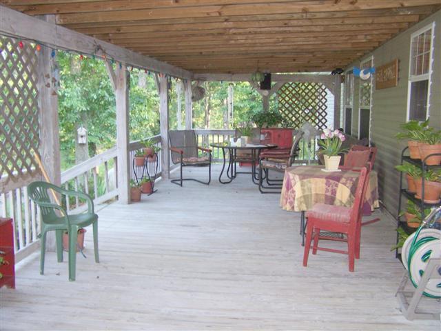 250 Day Lane Tennessee Ridge, TN 37178 - Photo 7 of 20 Large Covered Back Deck for Entertaining.