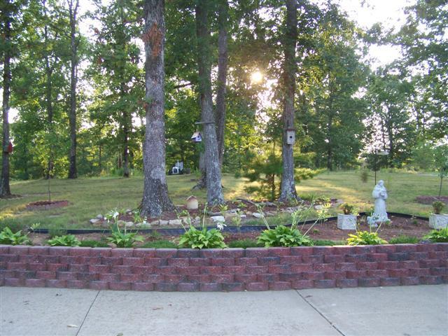 250 Day Lane Tennessee Ridge, TN 37178 - Photo 8 of 20 View of Front Lawn & Some of the Landscaping.