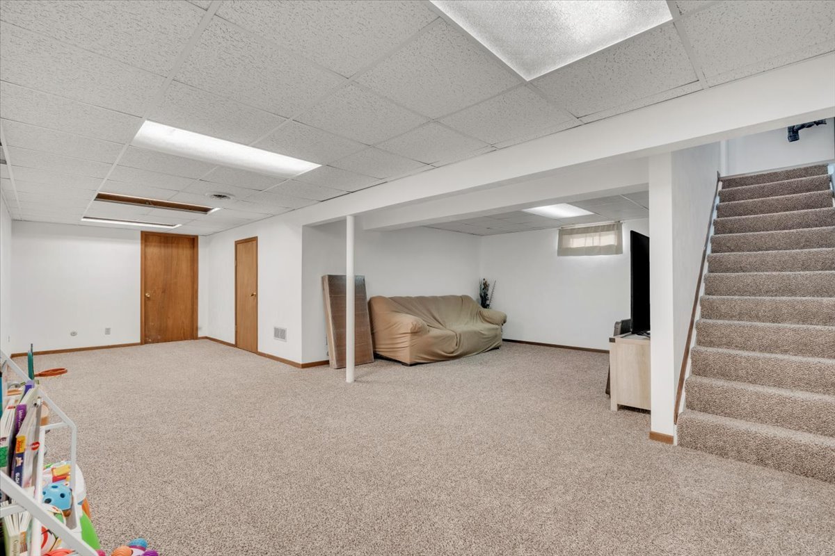 514 12th Avenue Hampton, IL 61256 - Photo 32 of 39