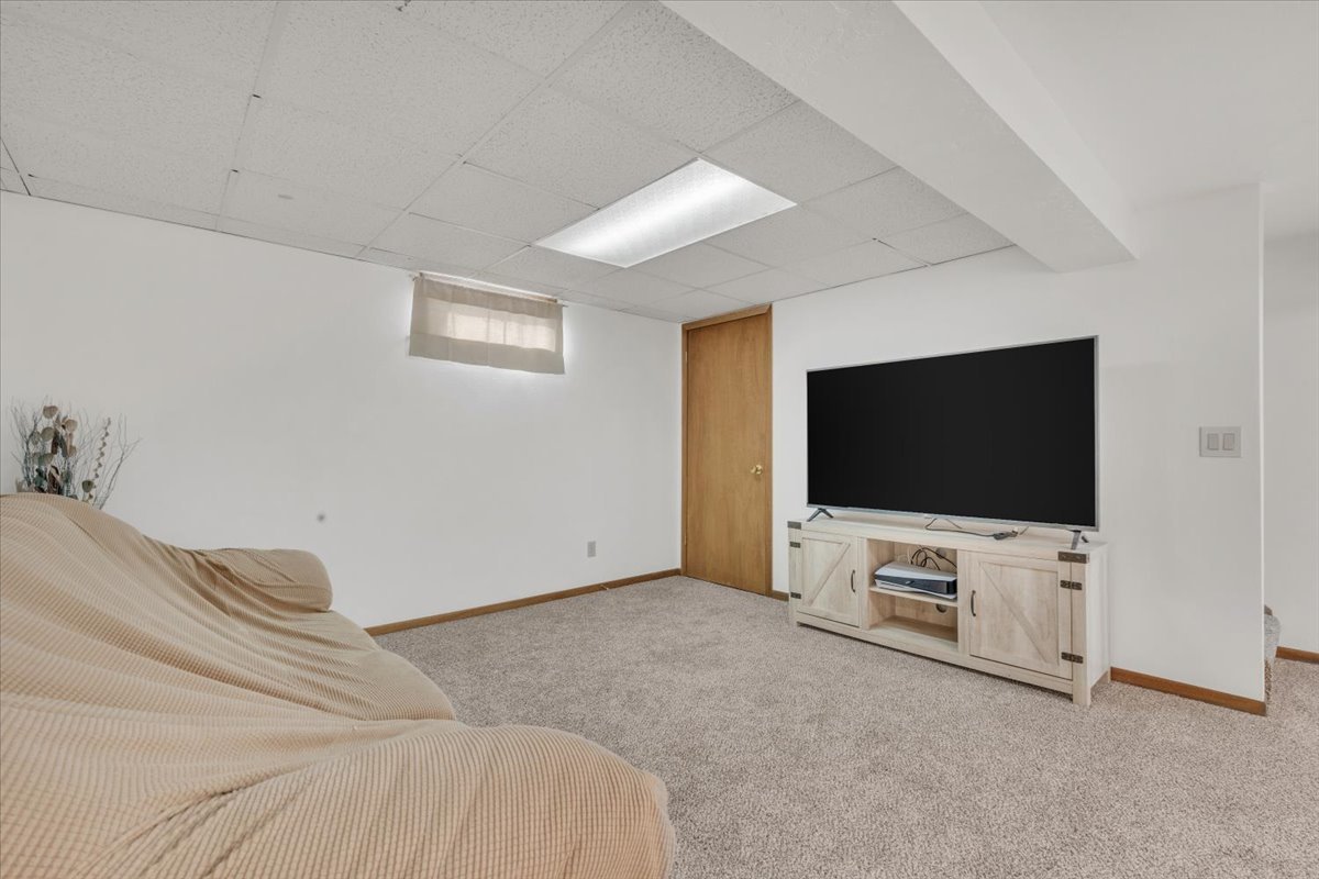 514 12th Avenue Hampton, IL 61256 - Photo 35 of 39
