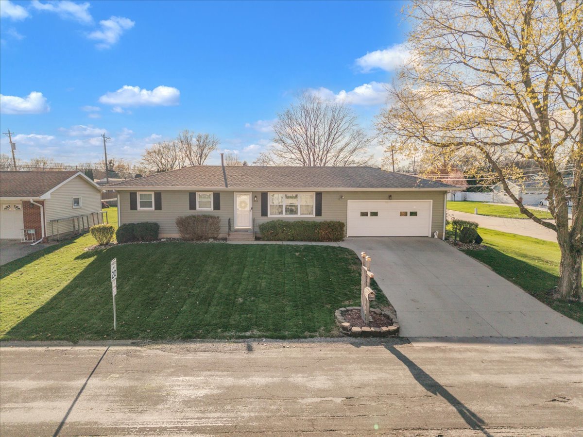 514 12th Avenue Hampton, IL 61256 - Photo 8 of 39