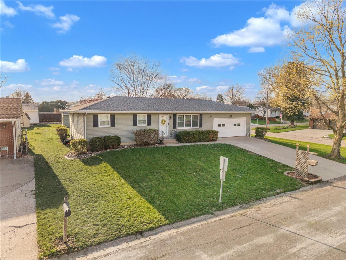 514 12th Avenue Hampton, IL 61256 - Photo 9 of 39