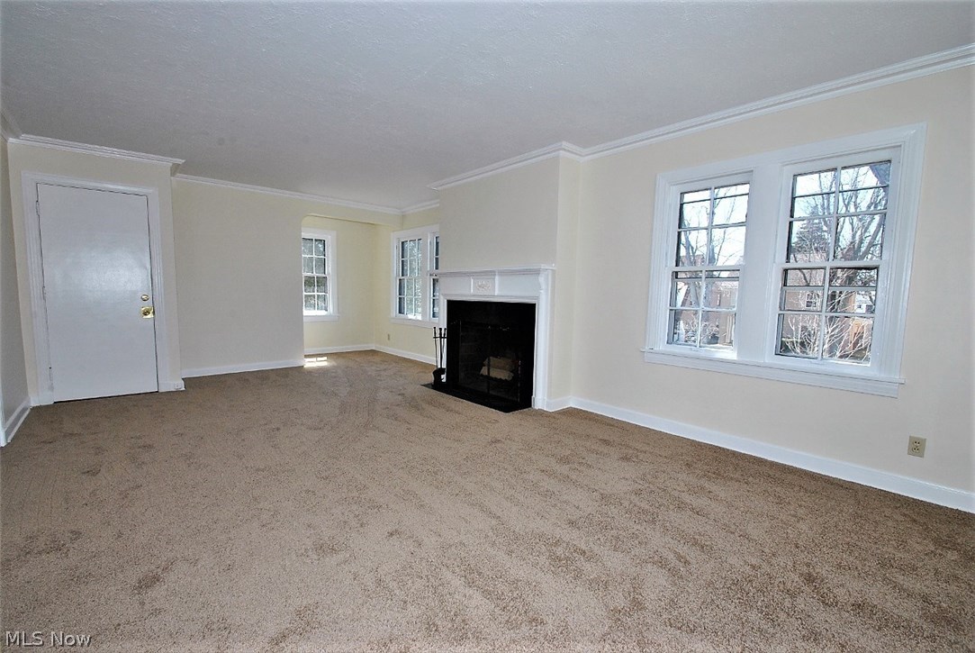 3585 Daleford Road Cleveland, OH 44120 - Photo 2 of 15