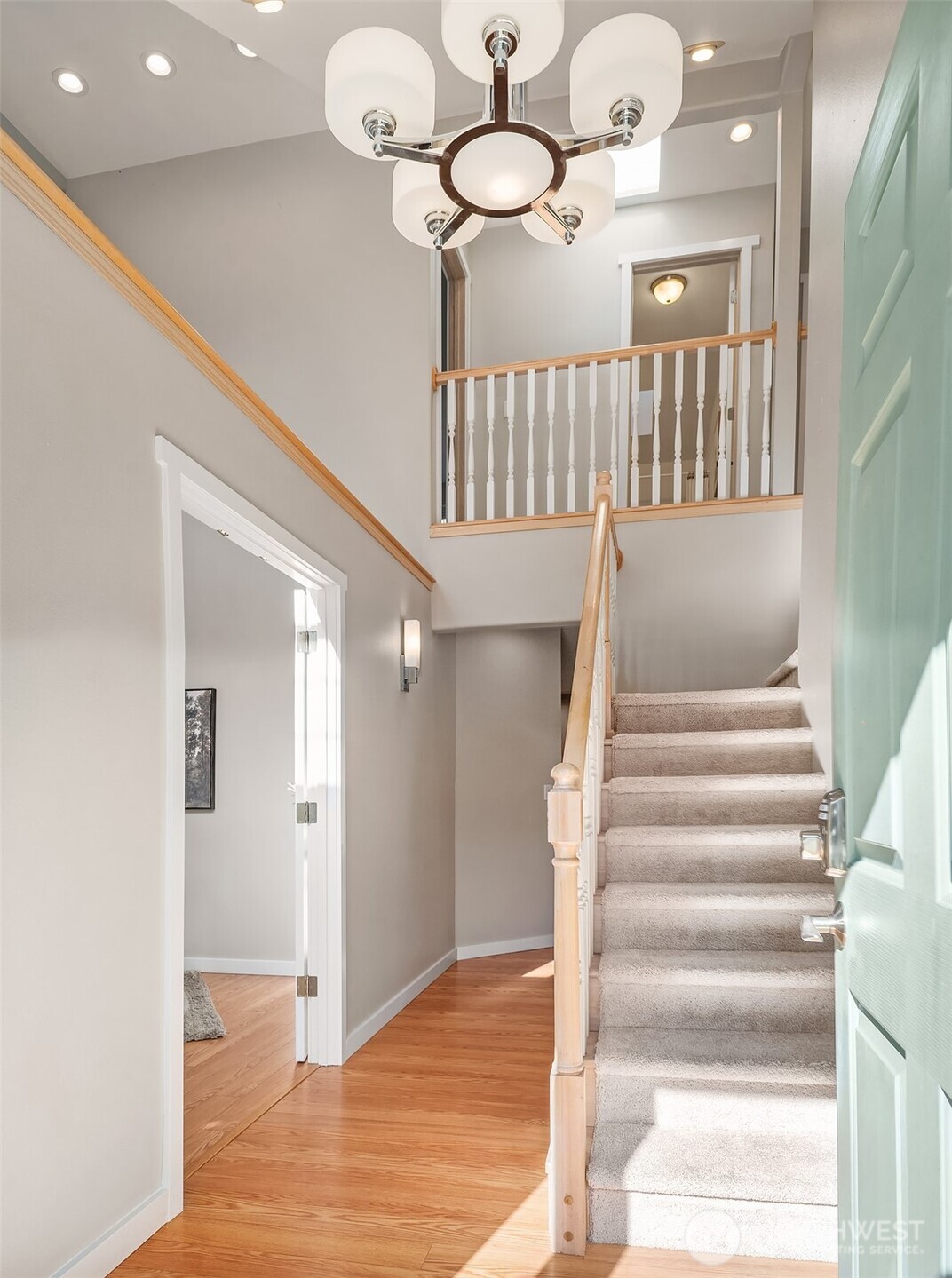 8608 196th Street Southwest Edmonds, WA 98026 - Photo 3 of 30