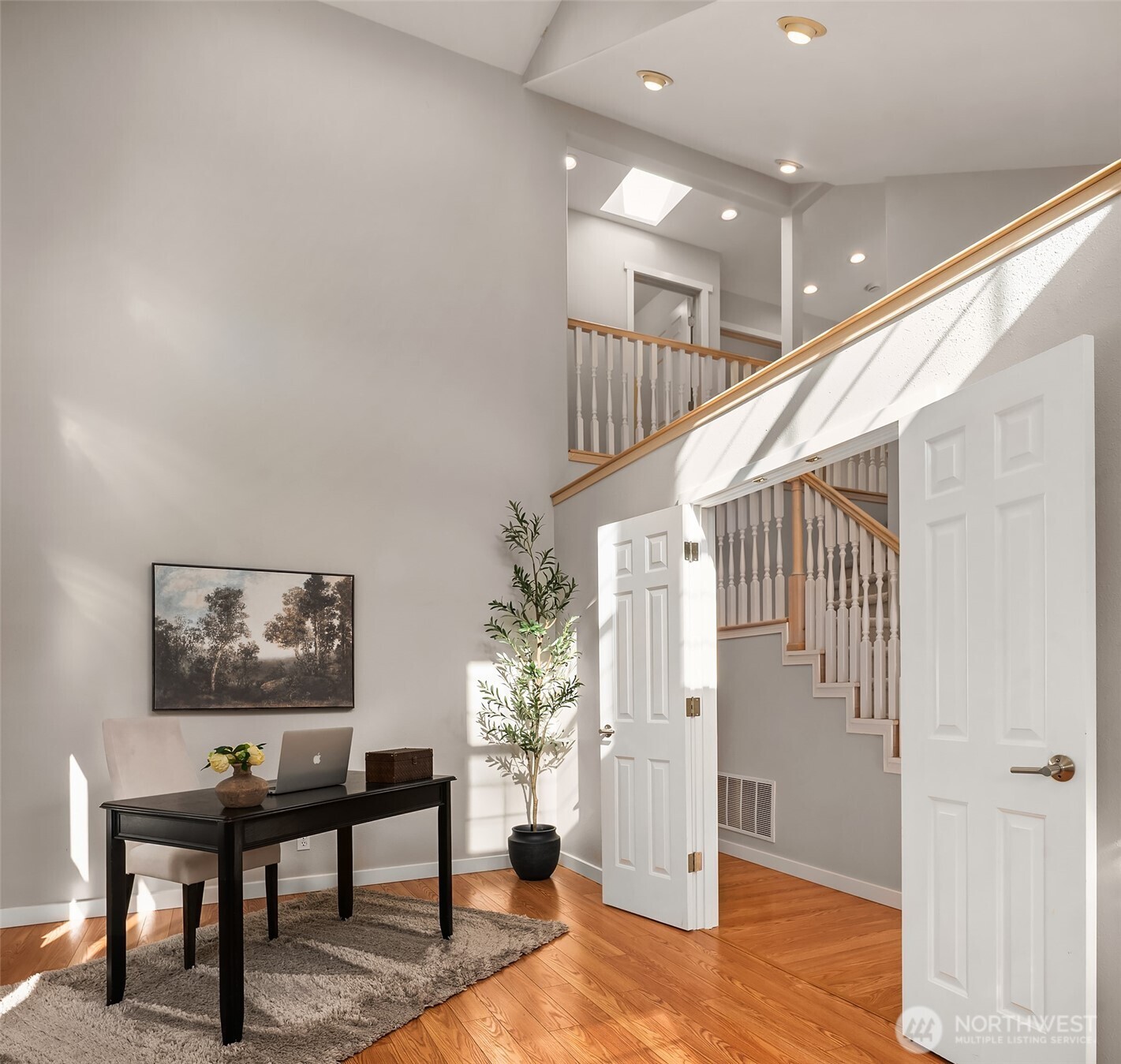 8608 196th Street Southwest Edmonds, WA 98026 - Photo 4 of 30