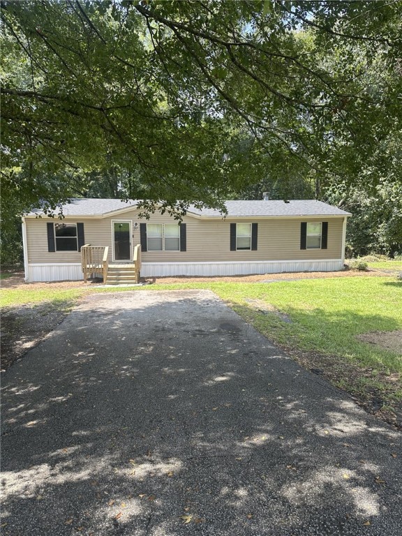 217 Reidville Road Williamston, SC 29697 - Photo 1 of 12