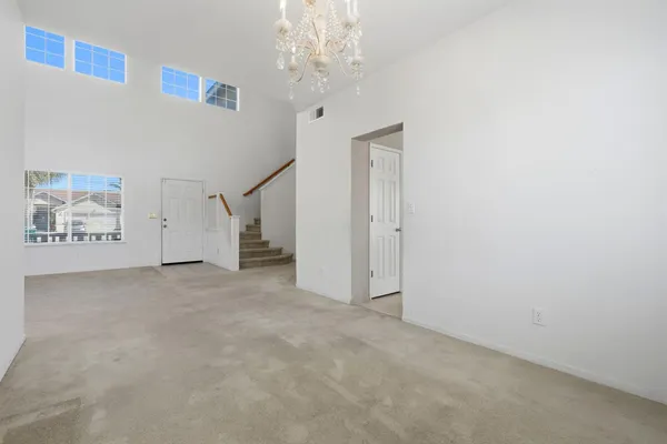 $490,000 | 713 Cabernet Street, Los Banos, CA 93635