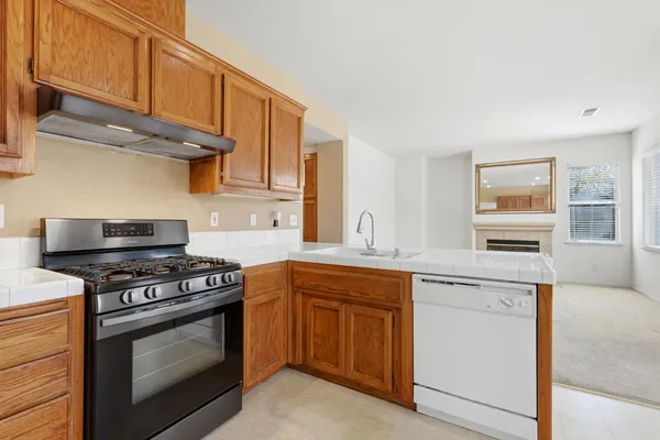 $490,000 | 713 Cabernet Street, Los Banos, CA 93635