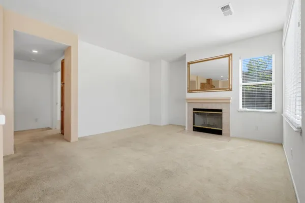 $490,000 | 713 Cabernet Street, Los Banos, CA 93635