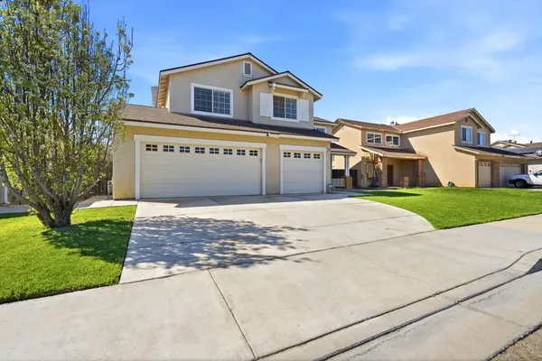$490,000 | 713 Cabernet Street, Los Banos, CA 93635