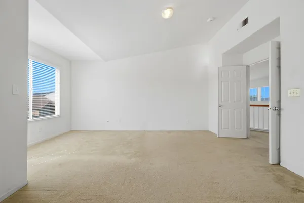 $490,000 | 713 Cabernet Street, Los Banos, CA 93635
