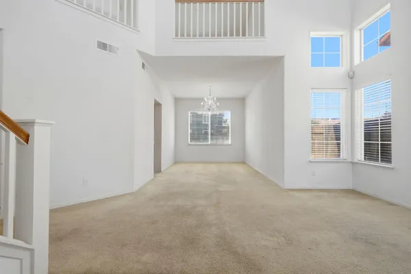 $490,000 | 713 Cabernet Street, Los Banos, CA 93635