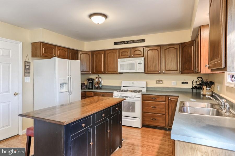 211 Beaver Road Harrisburg, PA 17112 - Photo 12 of 25 Gallery Image 12