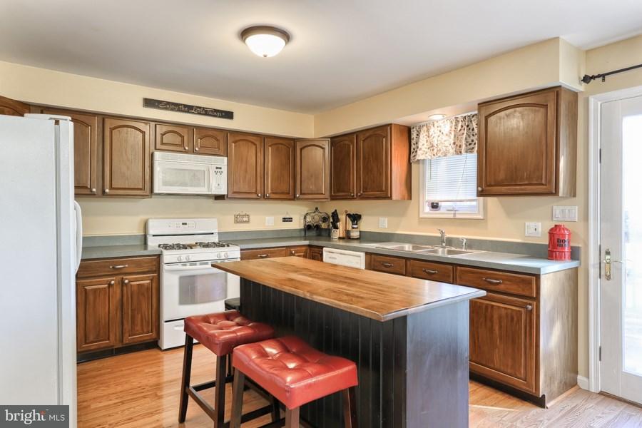 211 Beaver Road Harrisburg, PA 17112 - Photo 13 of 25 Gallery Image 13