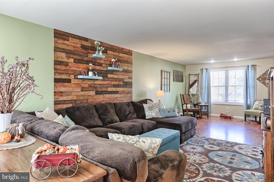 211 Beaver Road Harrisburg, PA 17112 - Photo 9 of 25 Gallery Image 9