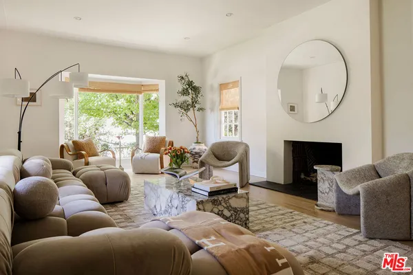 $12,500 | 2518 Canyon Drive, Los Angeles, CA 90068