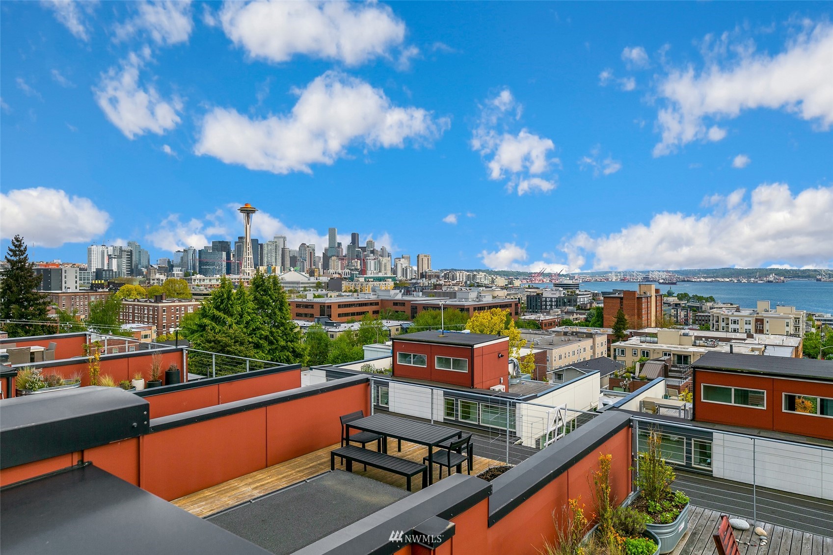 327 West Olympic Place, Unit F Seattle, WA 98119 - Photo 26 of 39