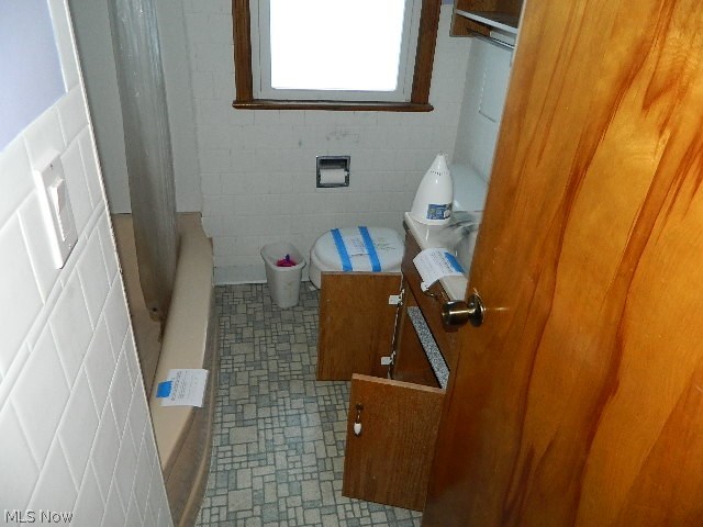 4703 Redfern Road Parma, OH 44134 - Photo 4 of 6