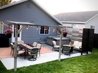 201 9th Street Bellevue, ID 83313 - Photo 19 of 23 Back patio