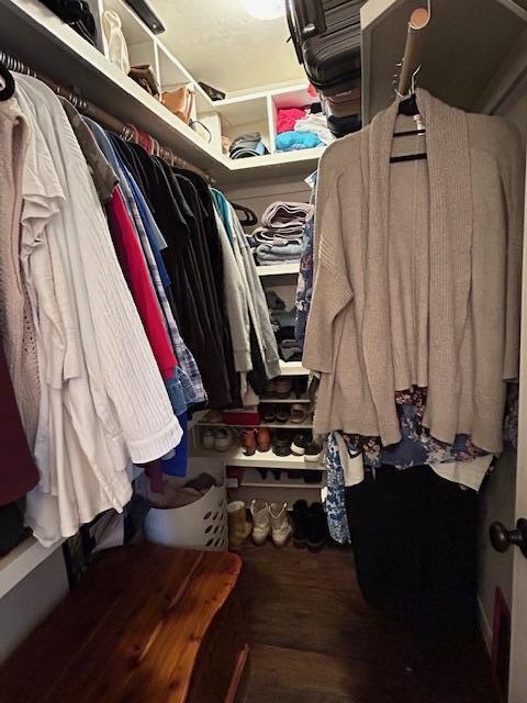 201 9th Street Bellevue, ID 83313 - Photo 10 of 23 Primary w/walk in closet