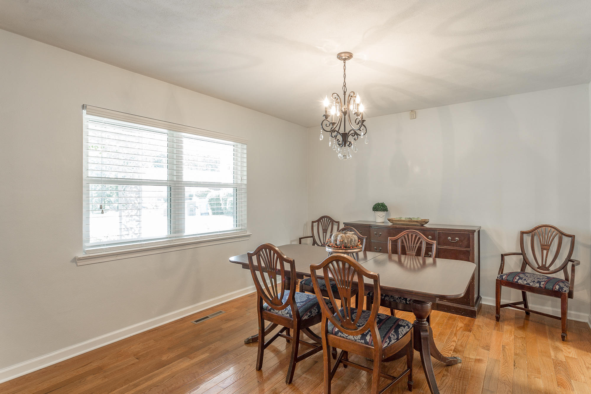 1327 Highland Road-54