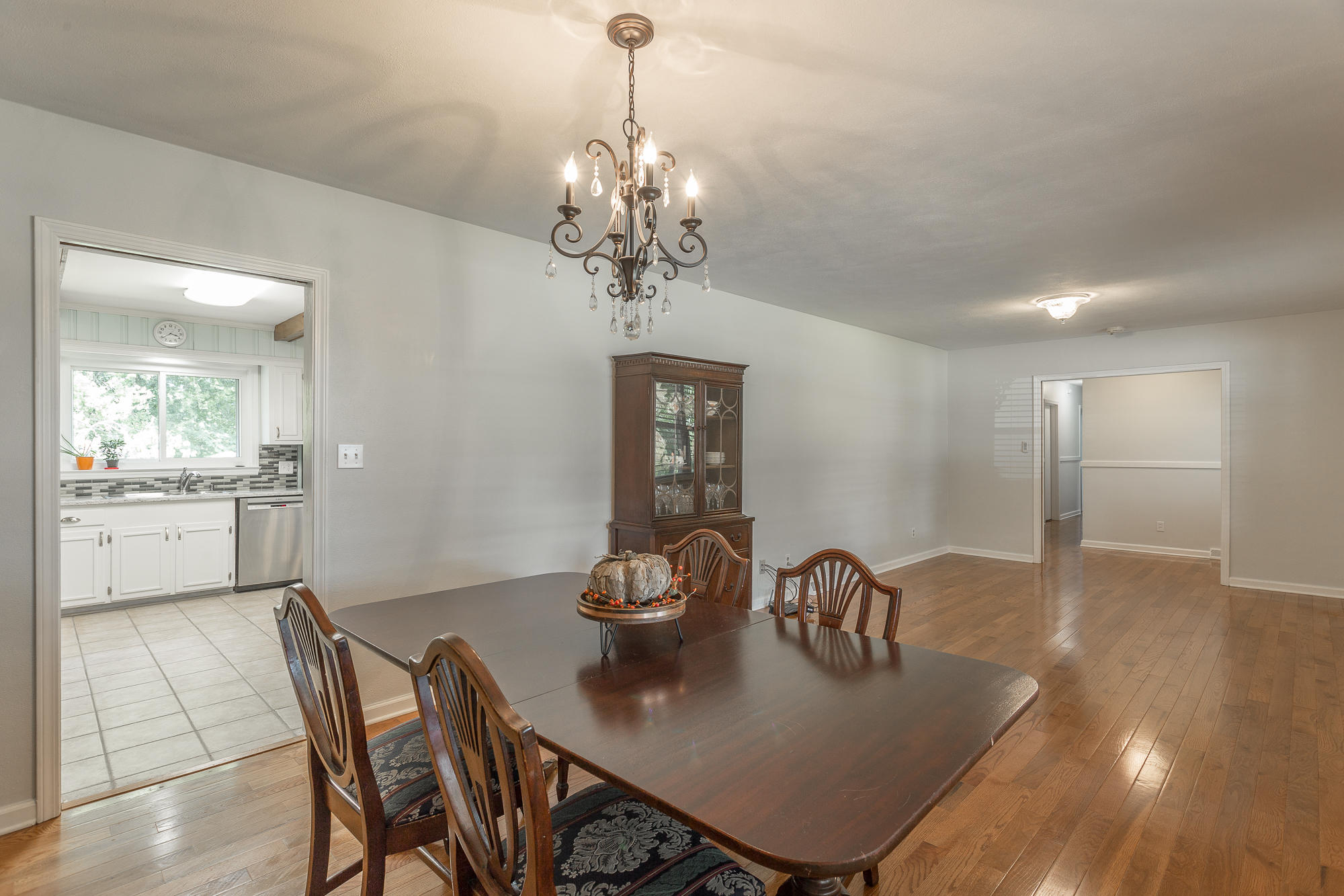 1327 Highland Road Chattanooga, TN 37415 - Photo 8 of 44 1327 Highland Road-52