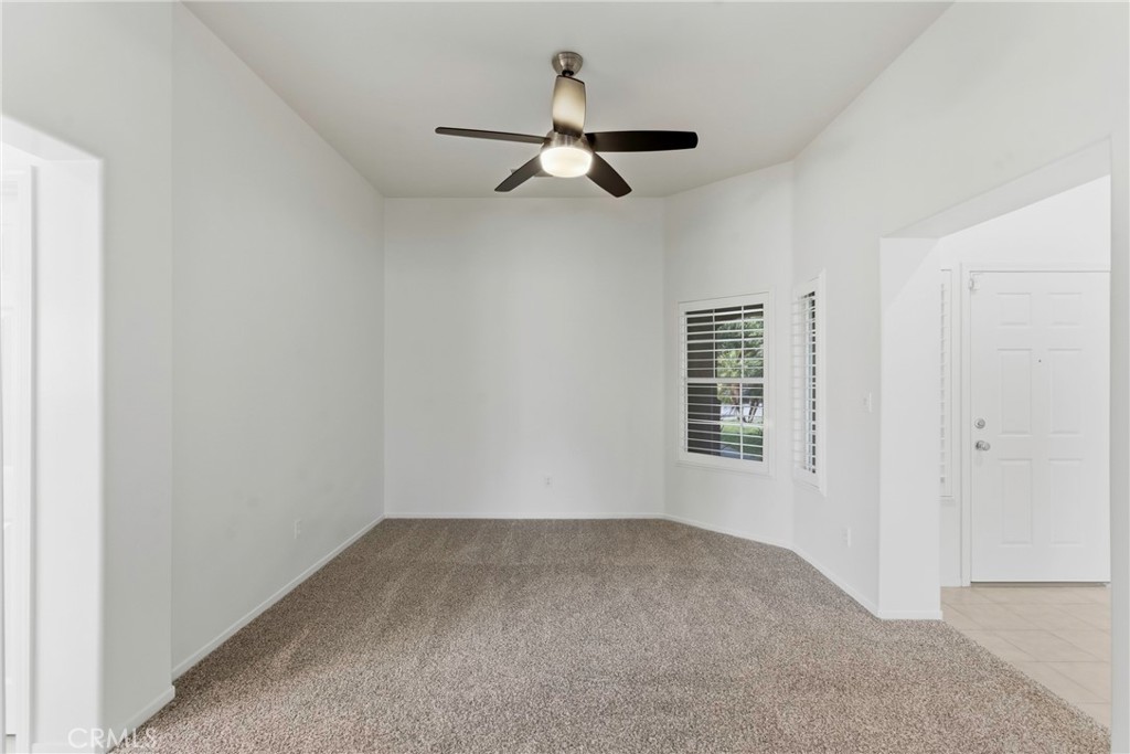 2306 Viso Way Bakersfield, CA 93313 - Photo 9 of 32