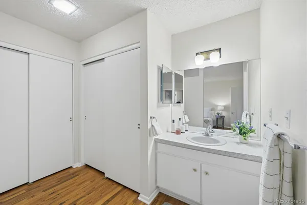 $530,000 | 7472 West Cedar Circle, Lakewood, CO 80226