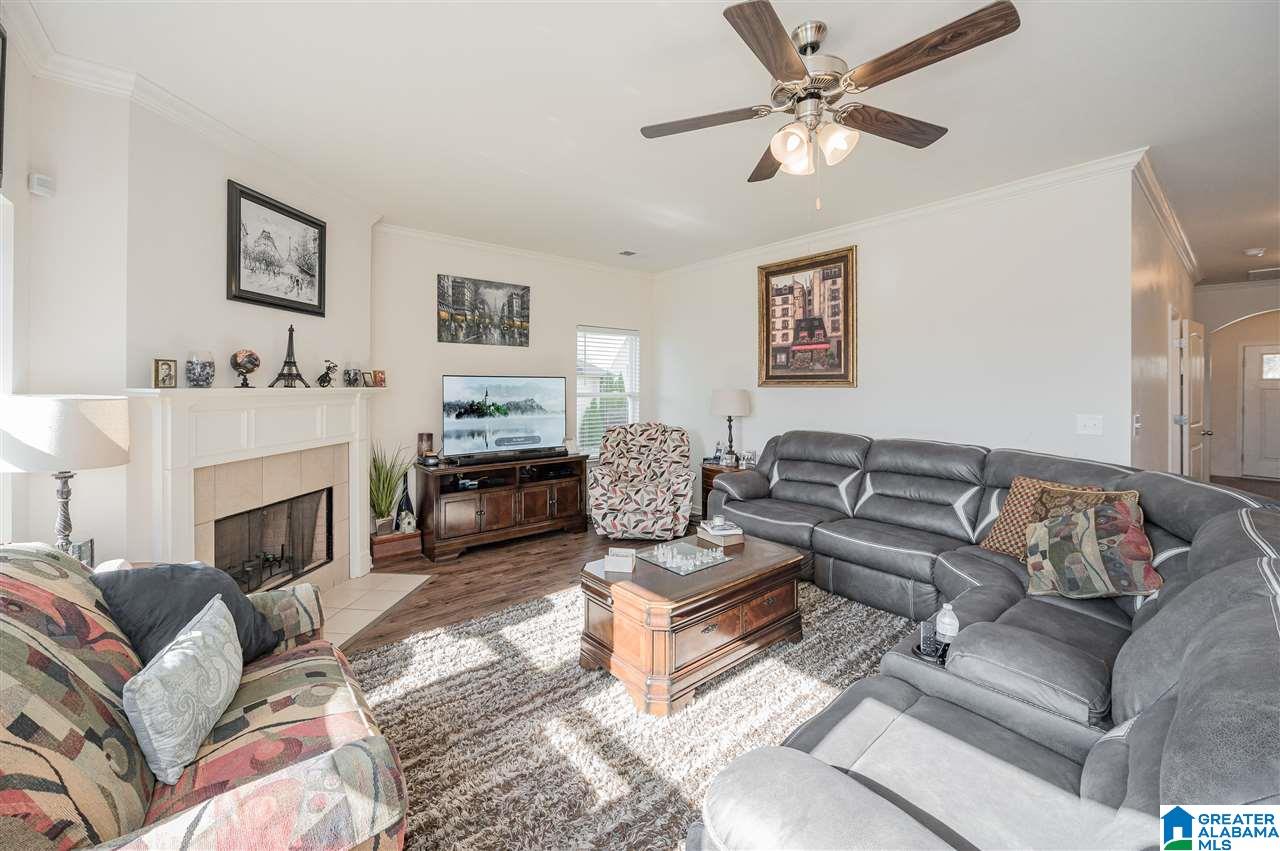 1058 Merion Drive Calera, AL 35040 - Photo 8 of 50