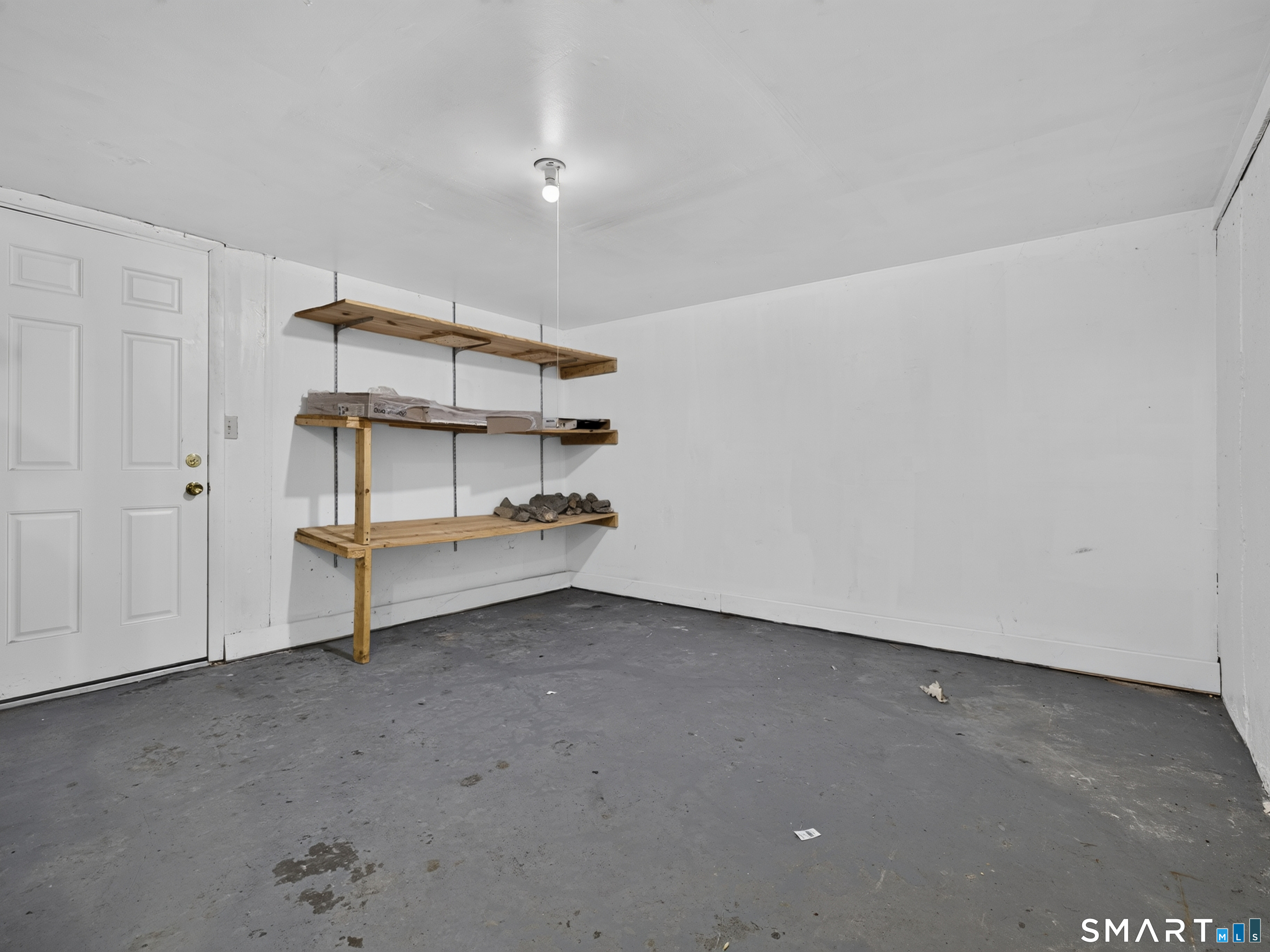 96 Canterbury Road, Unit B Plainfield, CT 06374 - Photo 23 of 29