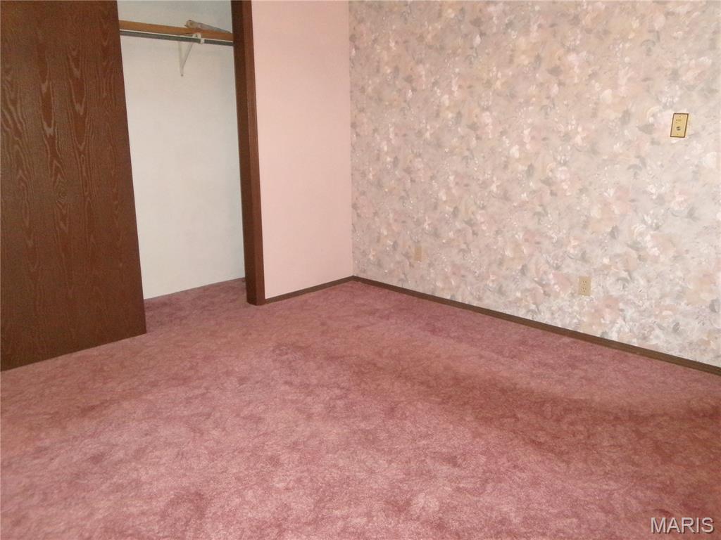 306 Hazel Street Troy, IL 62294 - Photo 16 of 32