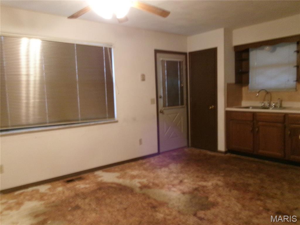 306 Hazel Street Troy, IL 62294 - Photo 27 of 32