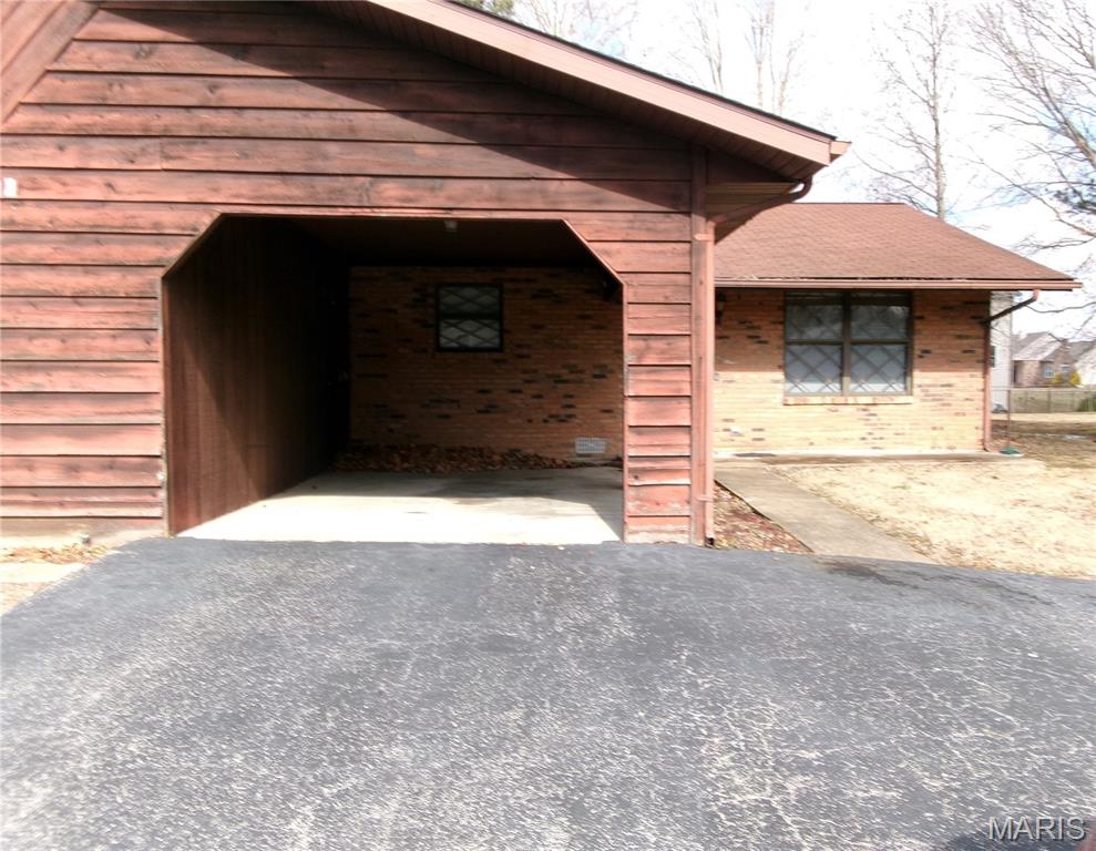 306 Hazel Street Troy, IL 62294 - Photo 4 of 32