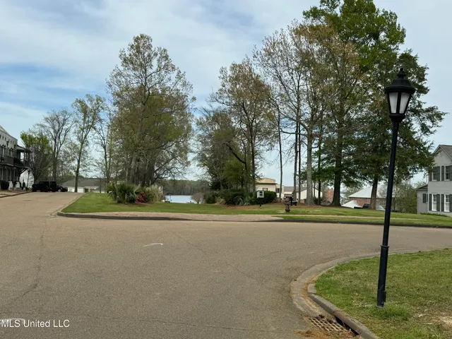 $195,000 | North Natchez Drive, Madison, MS 39110