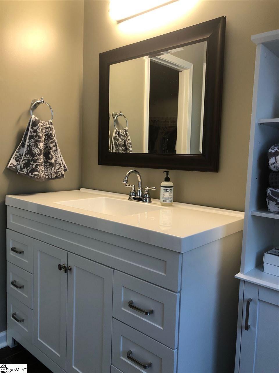 519 Waterbrook Drive Greenville, SC 29607 - Photo 31 of 36 Gallery Image 31