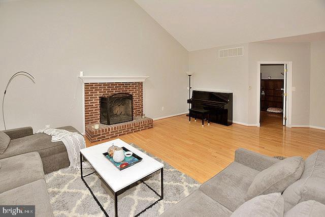 10855 Grovehampton Court Reston, VA 20194 - Photo 11 of 23