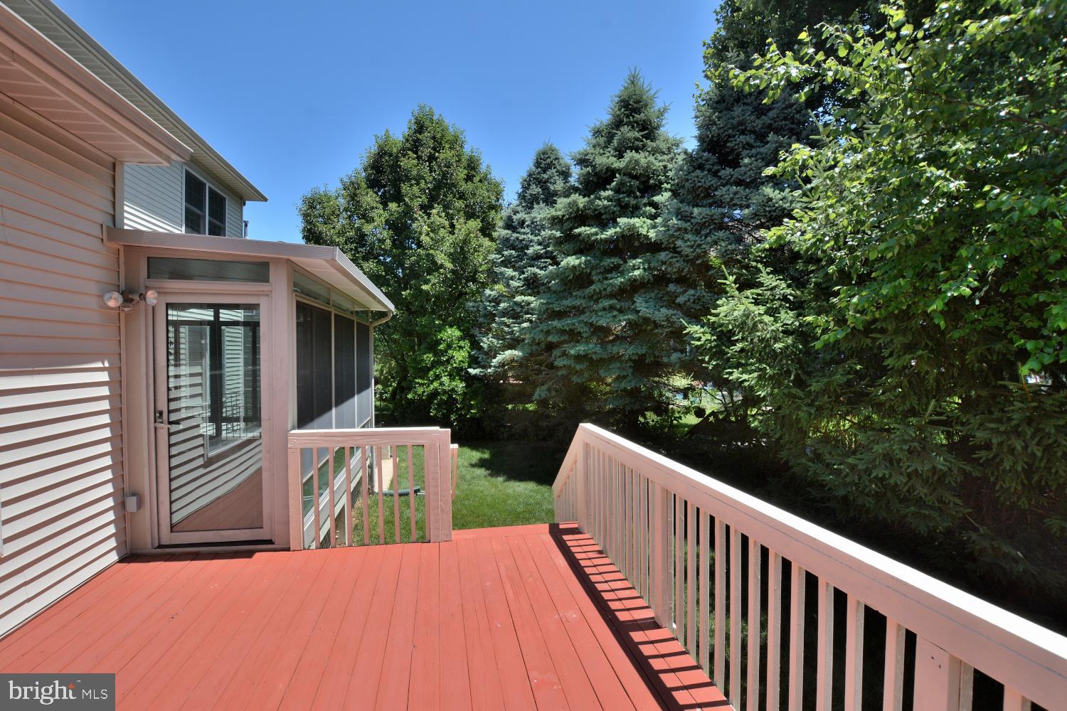 10855 Grovehampton Court Reston, VA 20194 - Photo 22 of 23
