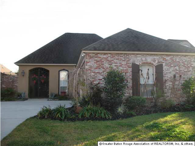 14618 Brook Spring Avenue Baton Rouge, LA 70816 - Photo 1 of 21 Gallery Image 1