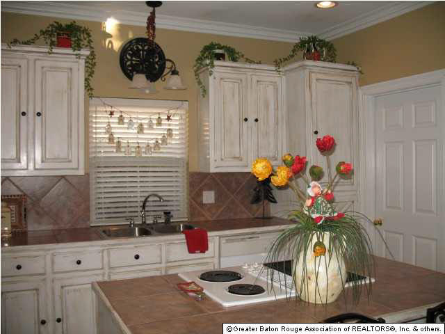 14618 Brook Spring Avenue Baton Rouge, LA 70816 - Photo 2 of 21 Gallery Image 2
