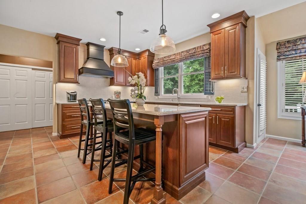 140 Waterman Road Canton, MA 02021 - Photo 6 of 38